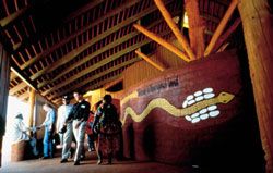 Uluru – Kata
Tjuta Cultural Centre entrance