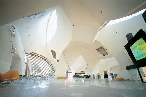 The Great Hall at the National Museum of Australia in Canberra (2001) by ARM Architecture.