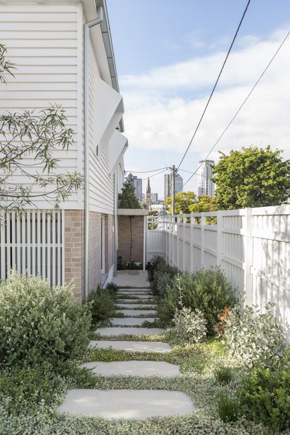 Myers Ellyett Connecting living spaces to the landscape ArchitectureAu