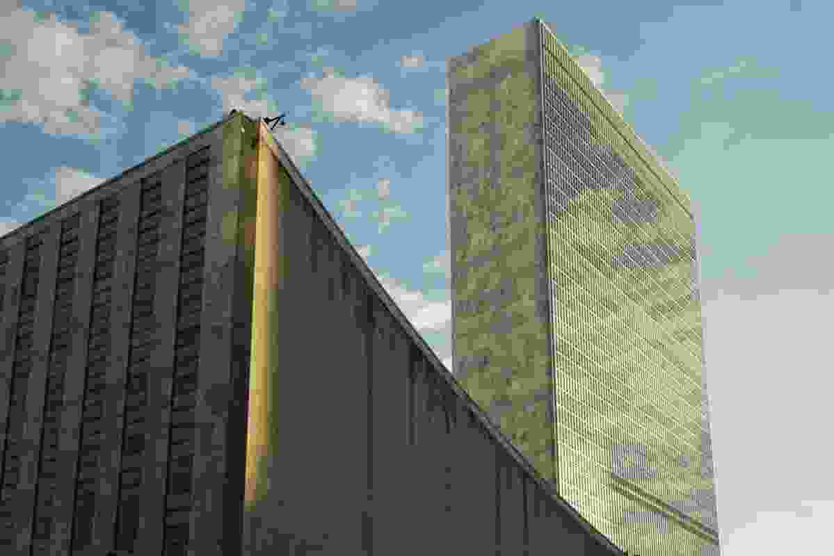 UN Secretariat building by Oscar Niemeyer, Le Corbusier, Wallace Harrison, and others.