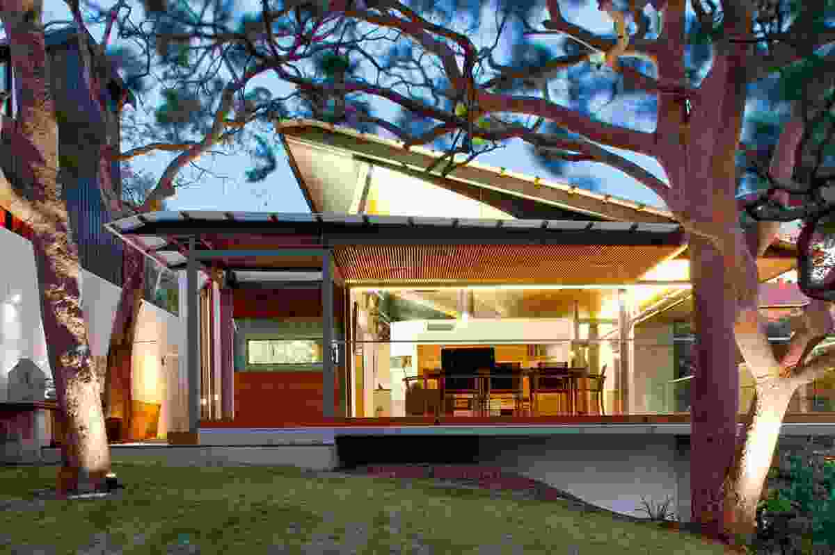 Angophora House by Richard Cole Architecture.