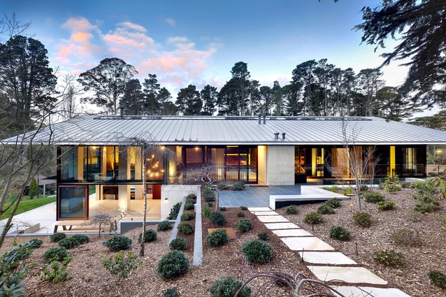 Pirramimma by Peter Stutchbury Architecture.