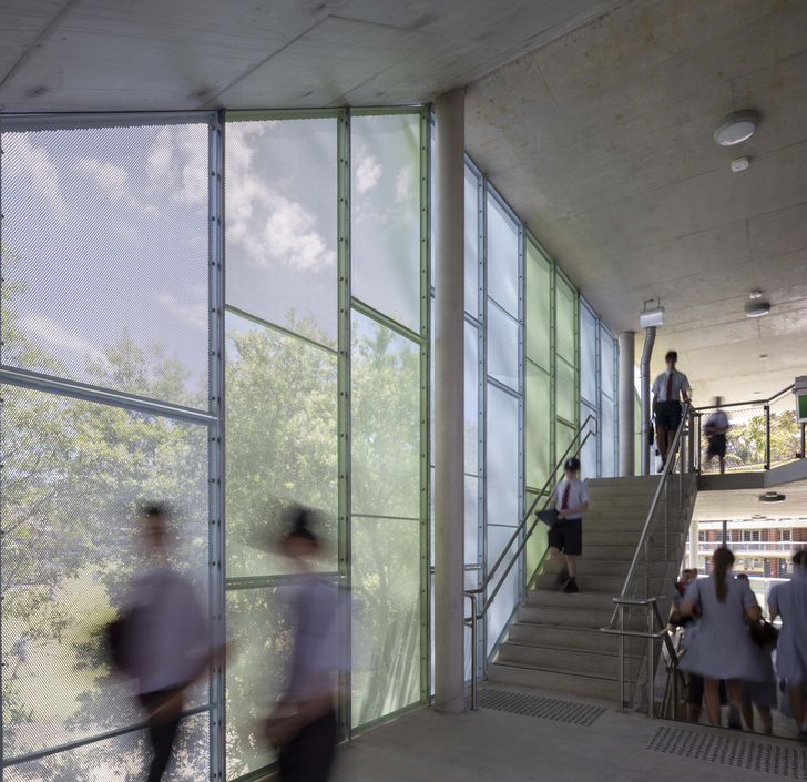 The circulation experience becomes the DNA of the school’s architecture, connecting students and staff to landscapes and natural light.