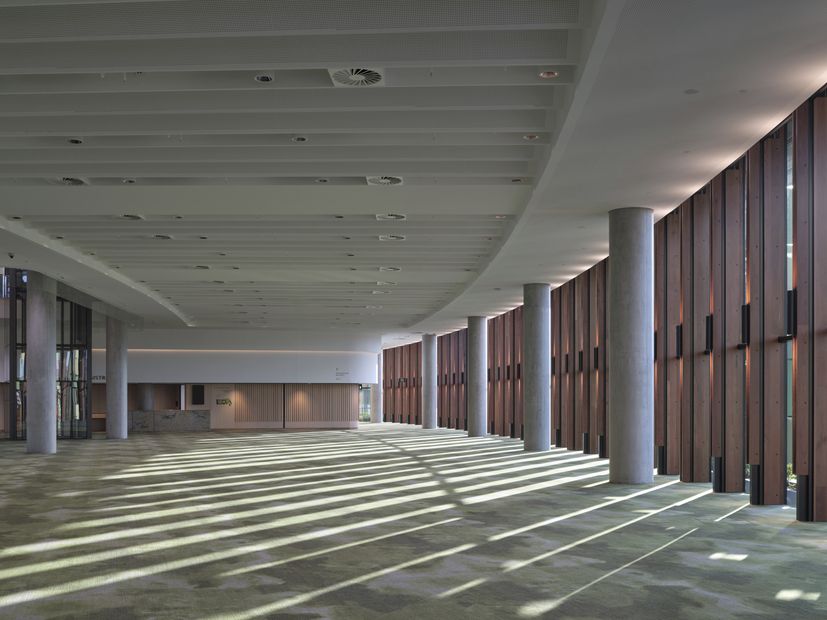 Expanded Cairns Convention Centre opens | ArchitectureAu