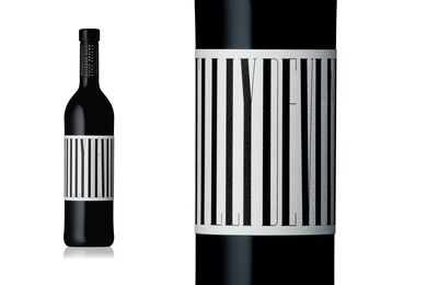Tilly Devine wine label by Parallax.