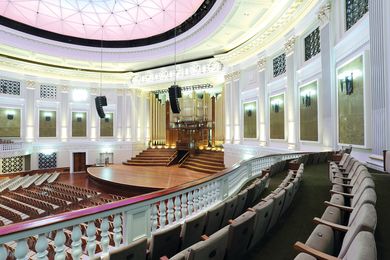 Original marble surfaces, plasterwork and oak joinery.