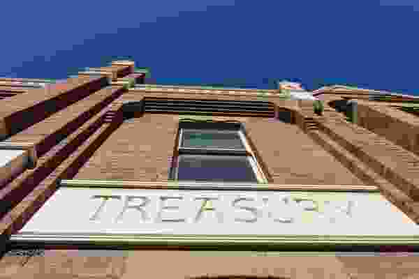 Hobart's Treasury Chambers building by Tom Stohlman, licensed under CC BY-NC-SA 2.0.