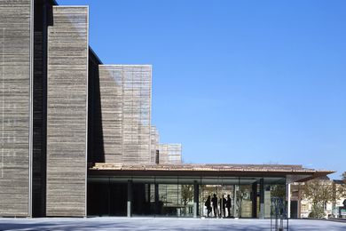 Place de la Brèche, Niort (France) by Studio Milou, a 2019 winner.