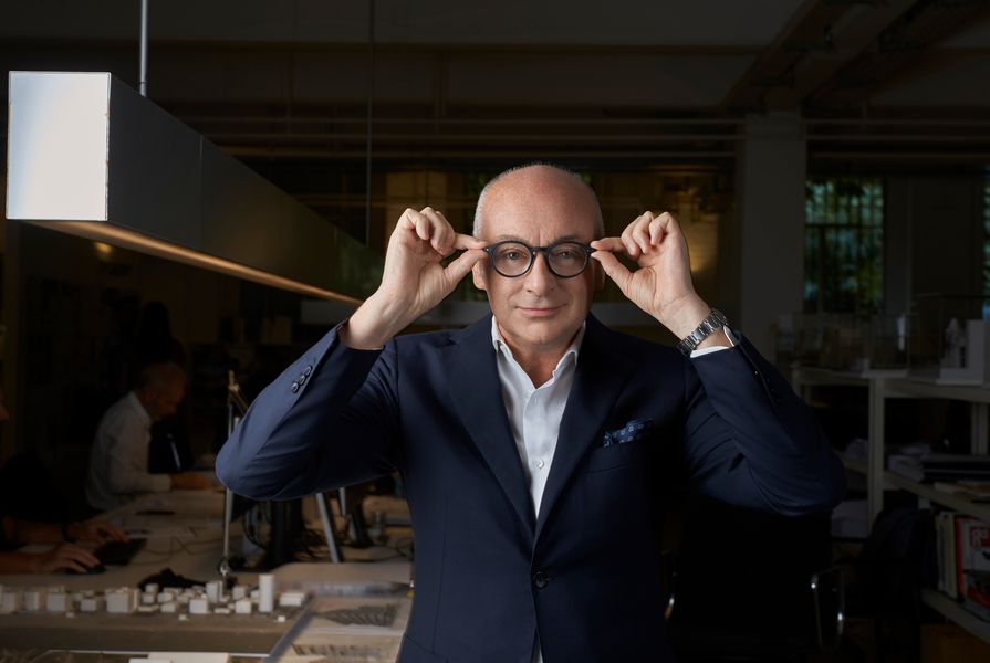 Renowned architect, designer, and art director Piero Lissoni will celebrate Space Furniture's 30th birthday, with a special visit to Australia this October.