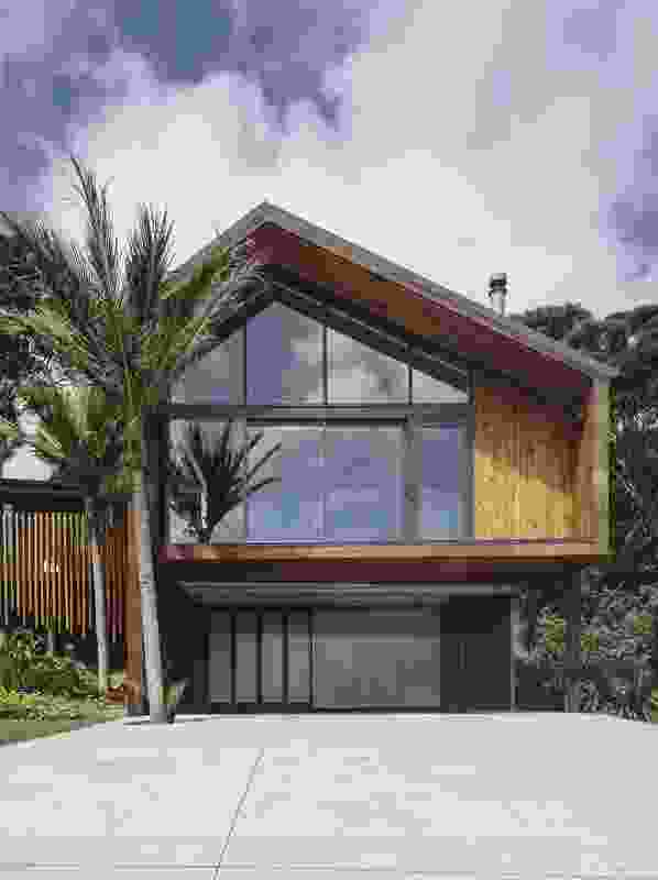 South Pacific influences are noticeable on the asymmetrical, wharenui-like facade.