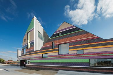 Dallas Brooks Community Primary School by McBride Charles Ryan.