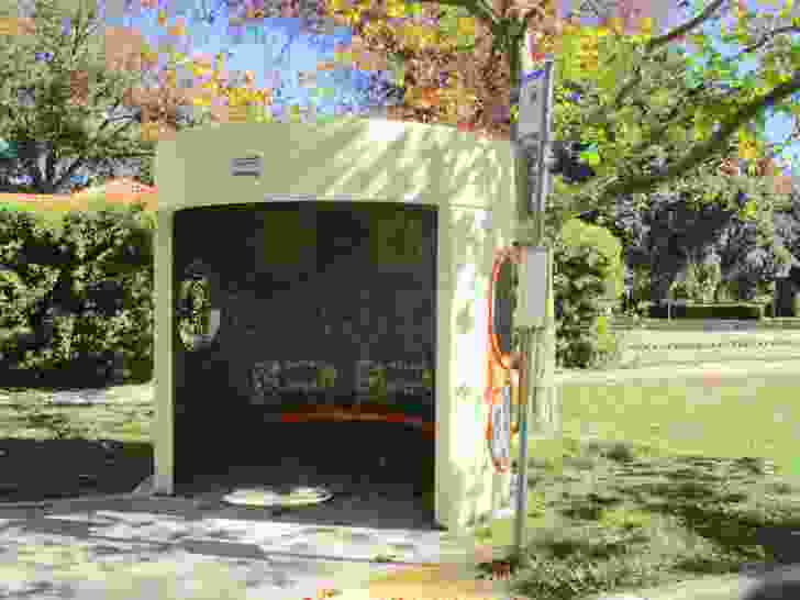 Canberra’s Concrete Bus Shelters, 1975–1995 by Clem Cummings.
