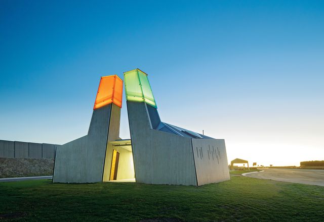 In the Geelong Ring Road Rest Areas, BKK Architects investigates how public amenities can function as a civic gateway.
