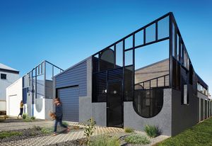 Each house in this “dichromatic duo” has a unique identity inspired by the materials and geometry of Port Fairy’s built fabric.