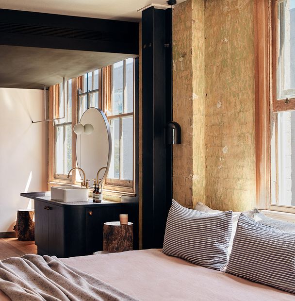 No place like home: Paramount House Hotel | ArchitectureAu