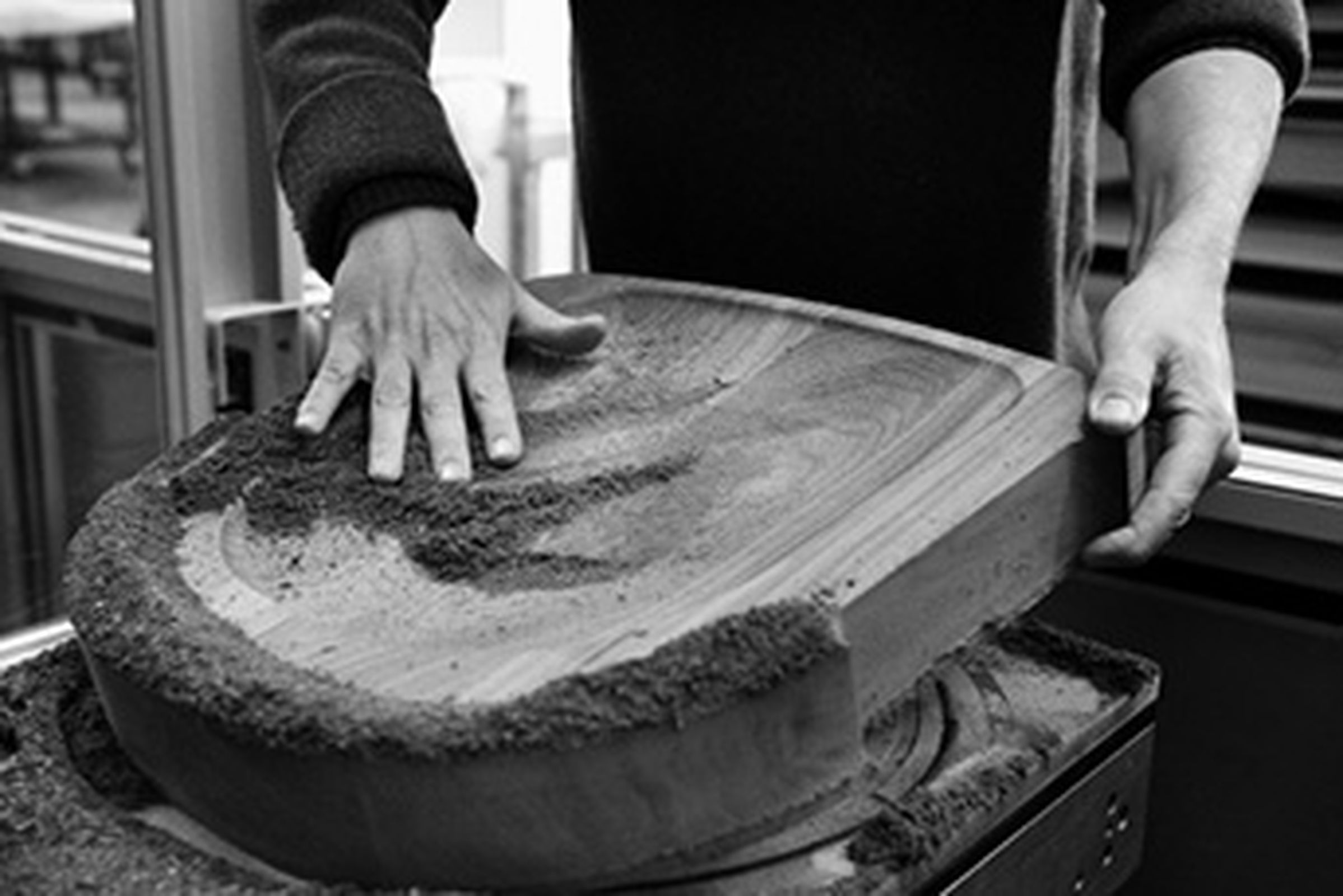 Cameron collaborates with skilled craftspeople at Aeramentum Restoration, Élan’s joinery workshop