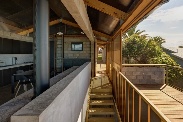 Sunset House by Peter Stutchbury Architecture.
