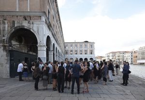 Bar Naranzaria near Rialto Bridge, the Austral Bricks Bar. Venice, 26 August.