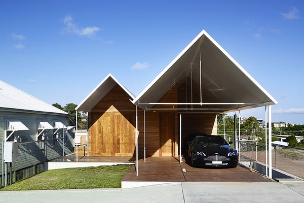 Christian House by James Russell Architect.