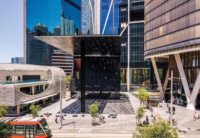 The plaza sits between Mirvac’s EY Centre by FJMT, Lendlease’s 180 George Street by Foster and Partners, and Studio Hollenstein’s Jacksons on George, whose roof terrace is at a similar height to the plaza’s building terrace.