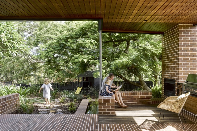 Crescent House by Deicke Richards.
