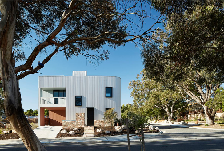 Gen Y Demonstration Housing by David Barr Architects.