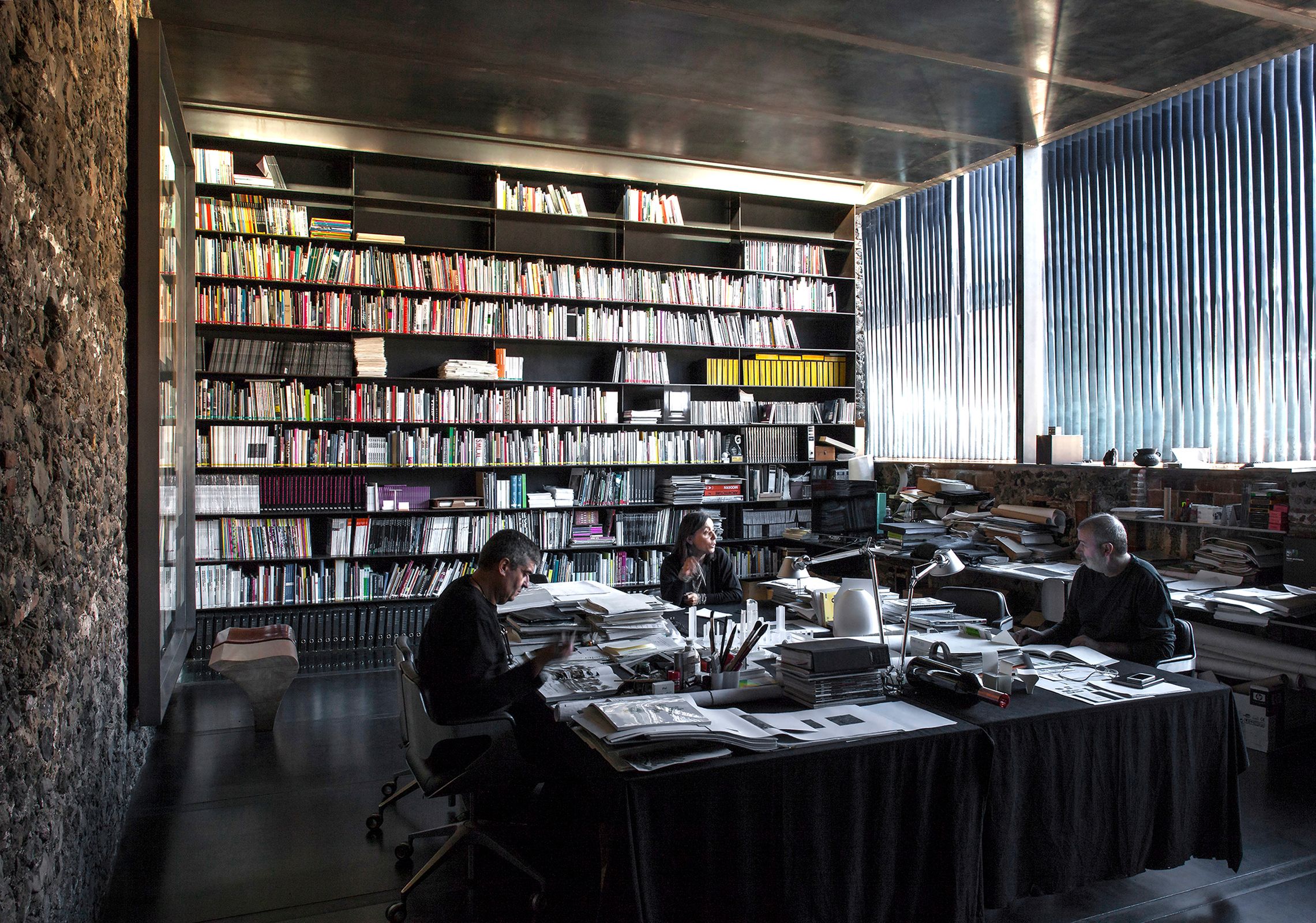 Catalan trio wins 2017 Pritzker Prize | ArchitectureAu